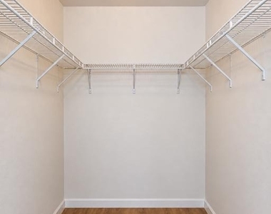 244 N 2nd Street - Photo Thumbnail 16