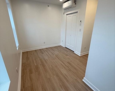 1723 N 25th Street - Photo Thumbnail 1