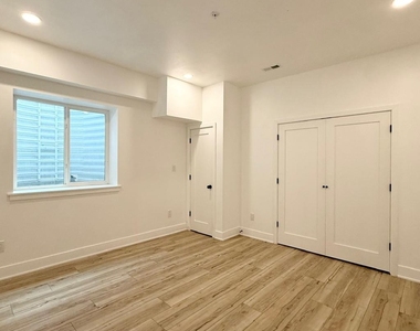 4320 Germantown Avenue - Photo Thumbnail 13