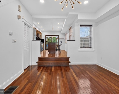 1405 N 2nd Street - Photo Thumbnail 3