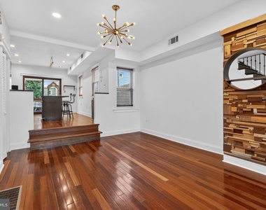 1405 N 2nd Street - Photo Thumbnail 1