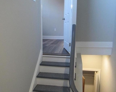 1617 Green Street - Photo Thumbnail 11