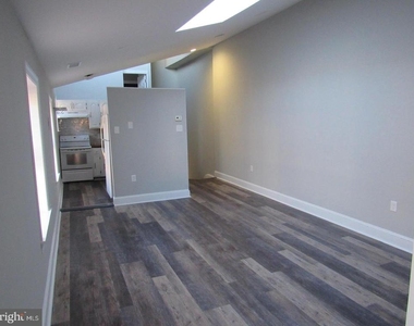 1617 Green Street - Photo Thumbnail 18