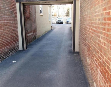 1617 Green Street - Photo Thumbnail 21