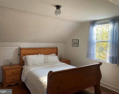 230 Sinkler Drive - Photo Thumbnail 19