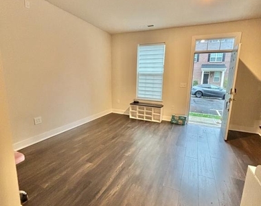 118 Annapolis Street - Photo Thumbnail 23