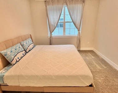 118 Annapolis Street - Photo Thumbnail 11