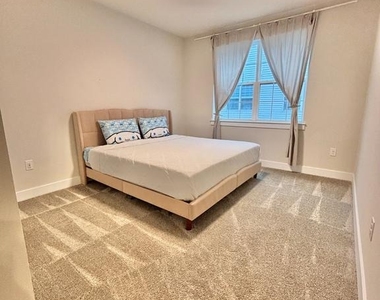 118 Annapolis Street - Photo Thumbnail 13