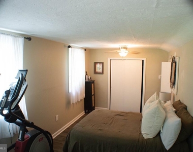 176 Davisville Road - Photo Thumbnail 7