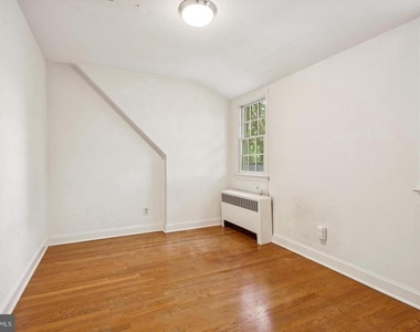 135 Carter Road - Photo Thumbnail 5