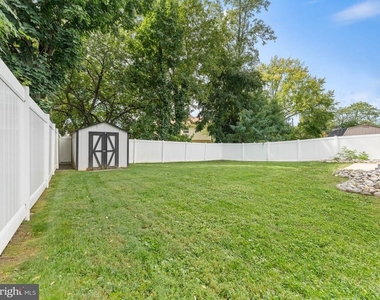 28 Drexel Avenue - Photo Thumbnail 22