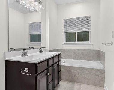 17 Ortiz Drive - Photo Thumbnail 13