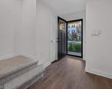 17 Ortiz Drive - Photo Thumbnail 2