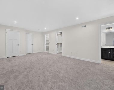 17 Ortiz Drive - Photo Thumbnail 4