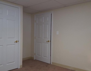 20010 Farmingdale Court - Photo Thumbnail 18