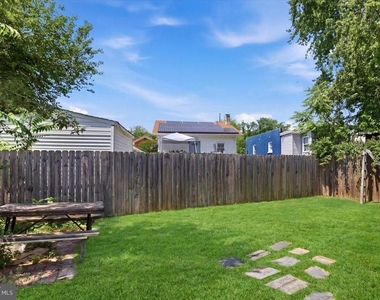 4318 Lawrence Street - Photo Thumbnail 32
