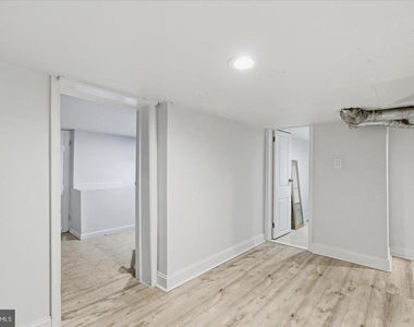 4318 Lawrence Street - Photo Thumbnail 22