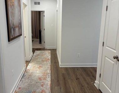 16031 Hyde Park Place - Photo Thumbnail 18
