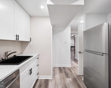 8504 Farrell Drive - Photo Thumbnail 6