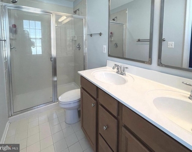 7484 Willow Bottom Road - Photo Thumbnail 10