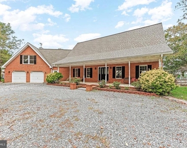 3017 Abington Manor Drive - Photo Thumbnail 5