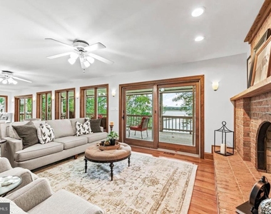 3017 Abington Manor Drive - Photo Thumbnail 13
