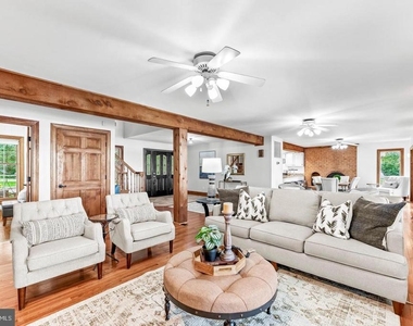 3017 Abington Manor Drive - Photo Thumbnail 15
