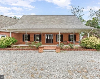 3017 Abington Manor Drive - Photo Thumbnail 8
