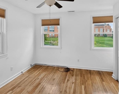 1400 Berry Street - Photo Thumbnail 15
