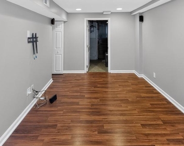 1400 Berry Street - Photo Thumbnail 22