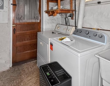 1400 Berry Street - Photo Thumbnail 23