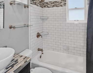 1400 Berry Street - Photo Thumbnail 21