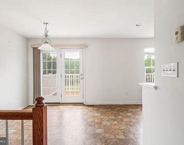 26584 Raleigh Road - Photo Thumbnail 7