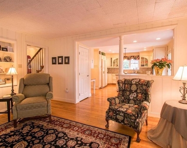 1921 Marsh Road - Photo Thumbnail 7