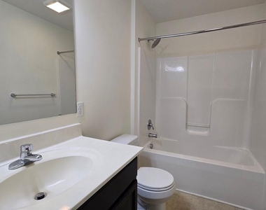 41 Tyndall Trl Drive - Photo Thumbnail 36