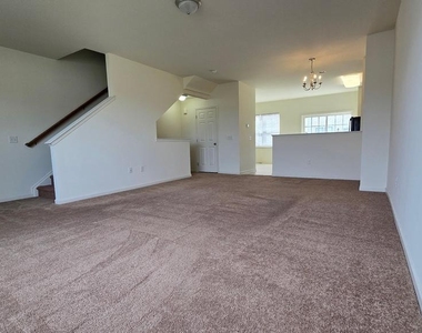 41 Tyndall Trl Drive - Photo Thumbnail 14