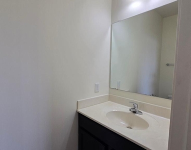 41 Tyndall Trl Drive - Photo Thumbnail 24