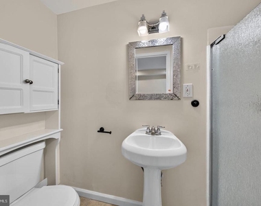 1614 6th Street Nw - Photo Thumbnail 9