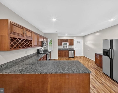 1614 6th Street Nw - Photo Thumbnail 15