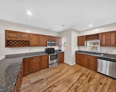 1614 6th Street Nw - Photo Thumbnail 16