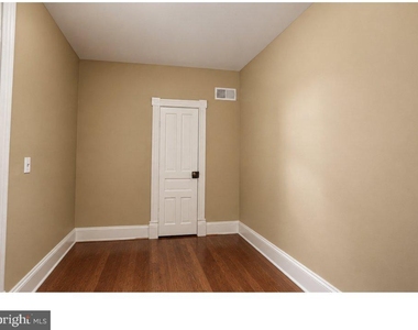 240 14th Street Ne - Photo Thumbnail 10