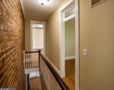 240 14th Street Ne - Photo Thumbnail 6