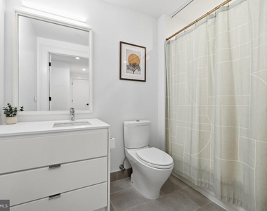 1011 M Street Nw - Photo Thumbnail 15