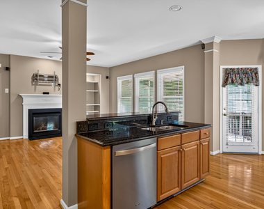 1412 Willow Leaf Way - Photo Thumbnail 27
