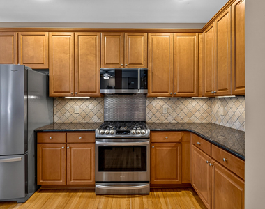 1412 Willow Leaf Way - Photo Thumbnail 24