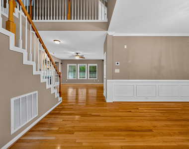 1412 Willow Leaf Way - Photo Thumbnail 8