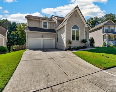 1412 Willow Leaf Way - Photo Thumbnail 5