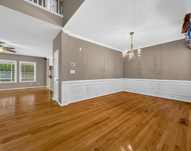 1412 Willow Leaf Way - Photo Thumbnail 9