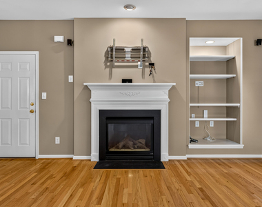 1412 Willow Leaf Way - Photo Thumbnail 22