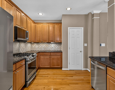 1412 Willow Leaf Way - Photo Thumbnail 29